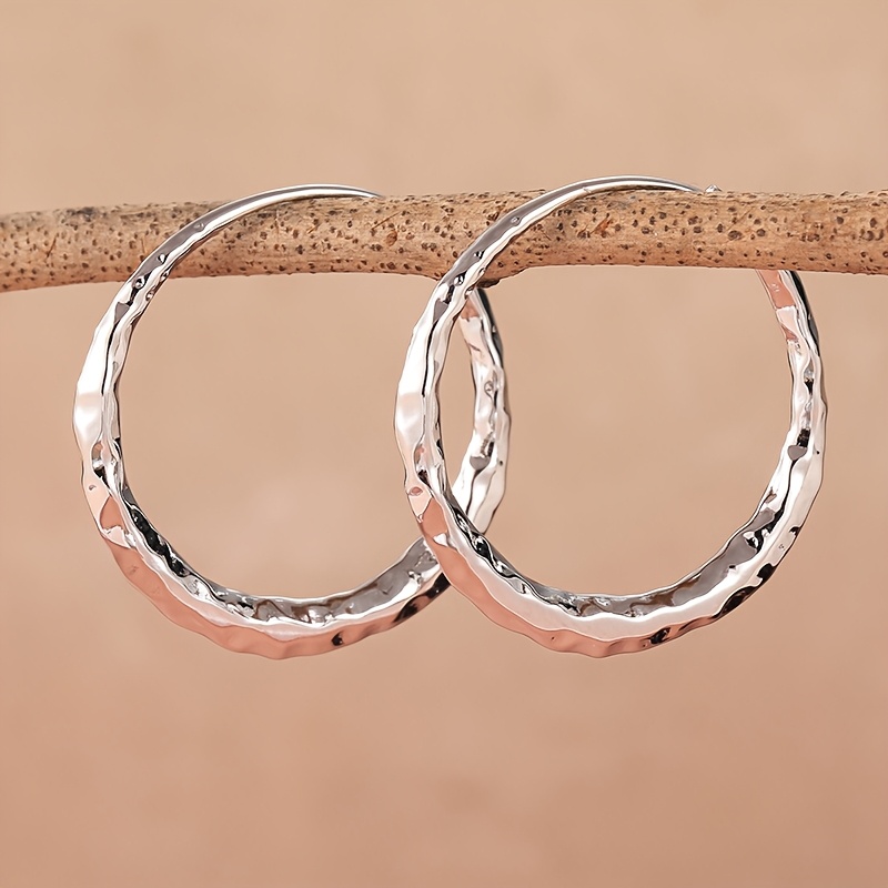 Copper Hoop Earrings for Women - Elegant and Versatile